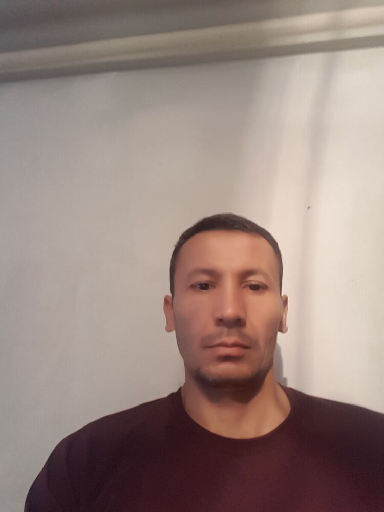  20948470  Pulotov, 44 ,    