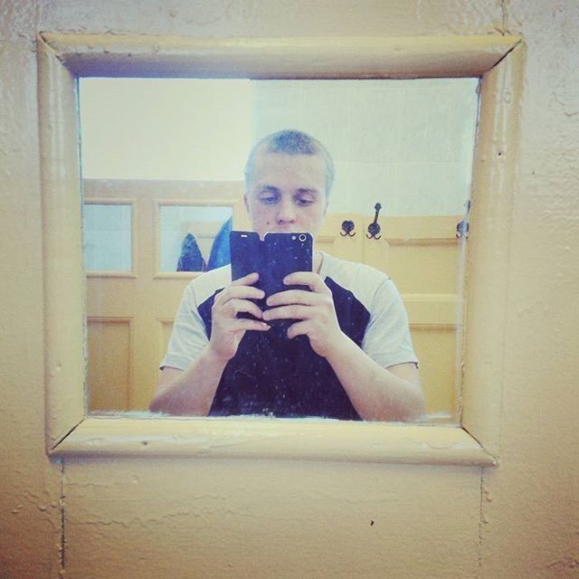 ���� 8521830 ������� ������, 32 ����, ���� ���������� � �����-����������