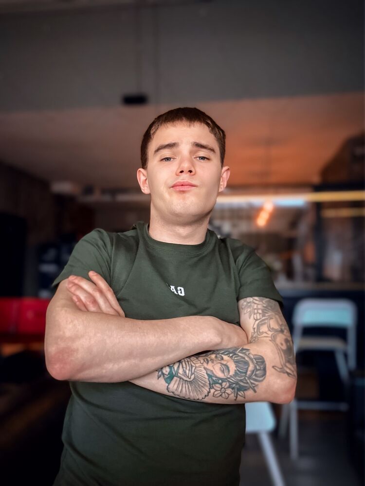 ���� 51701400 ����� Vlad, 22 ����, ���� ���������� � �����-����������