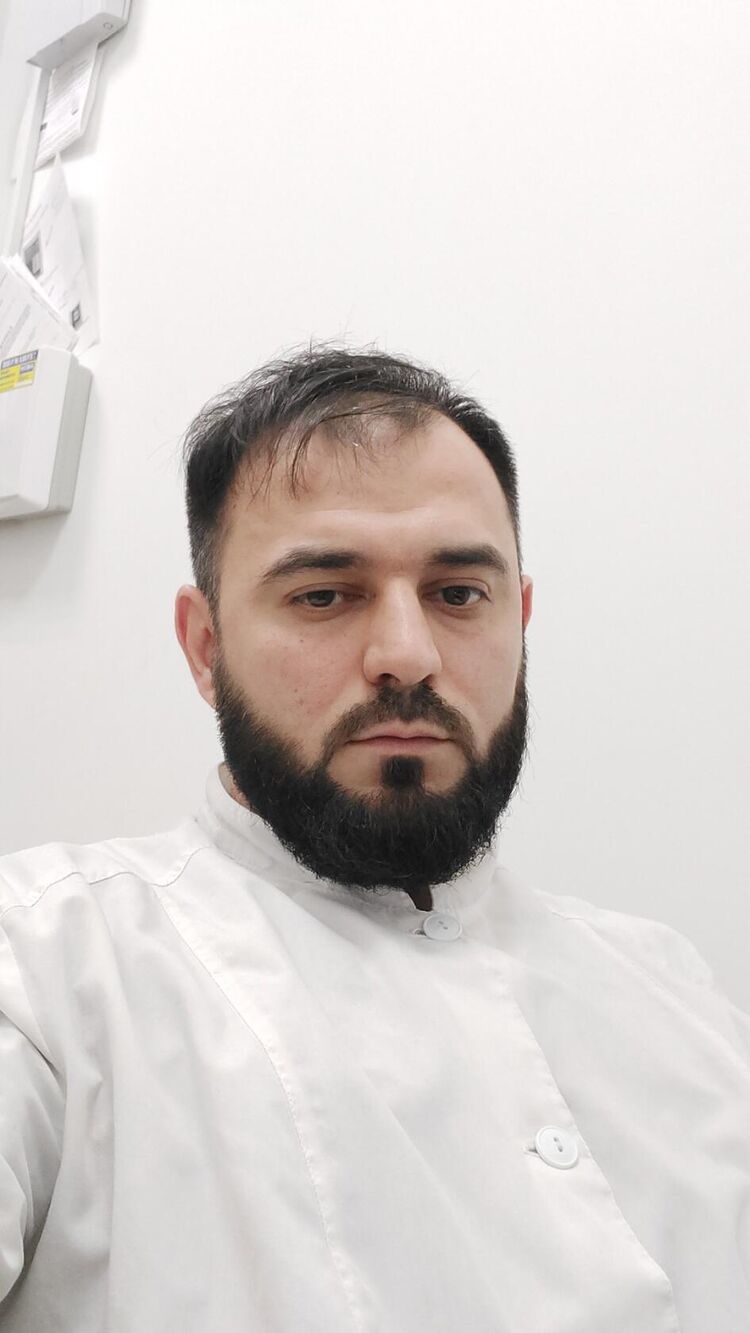  31019570  Mikail, 38 ,    