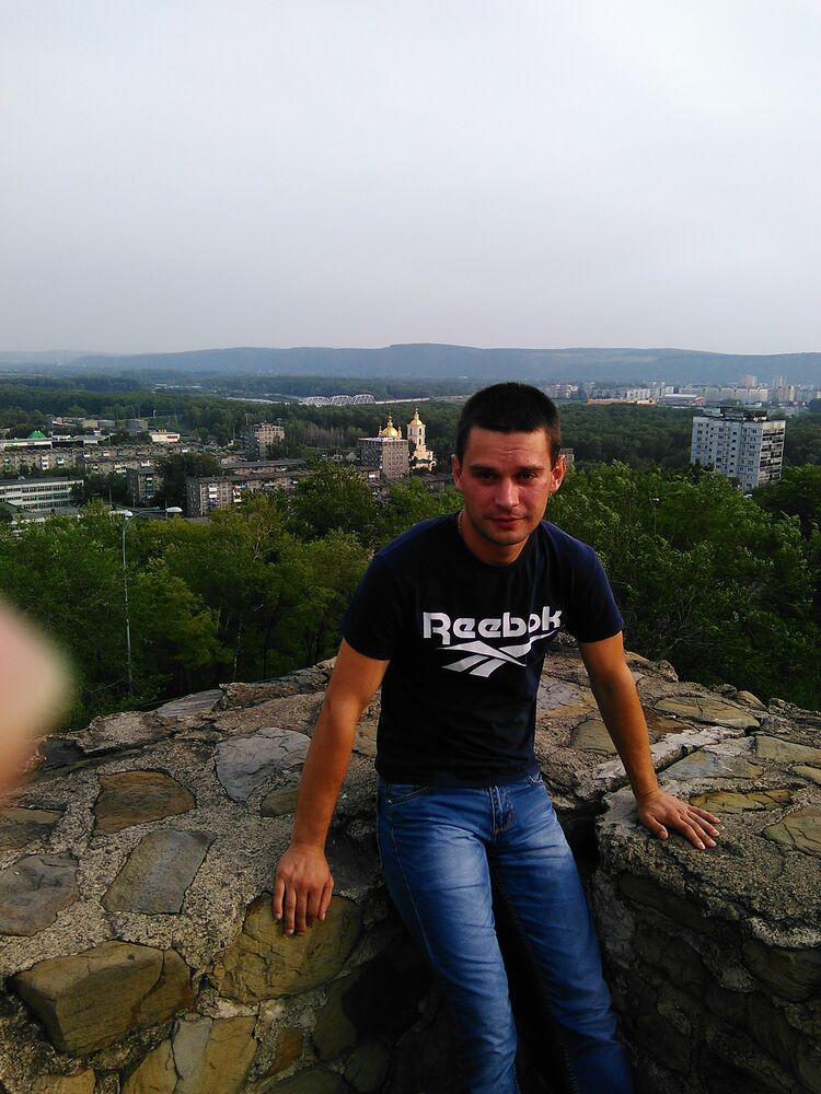  41797480  , 36 ,    