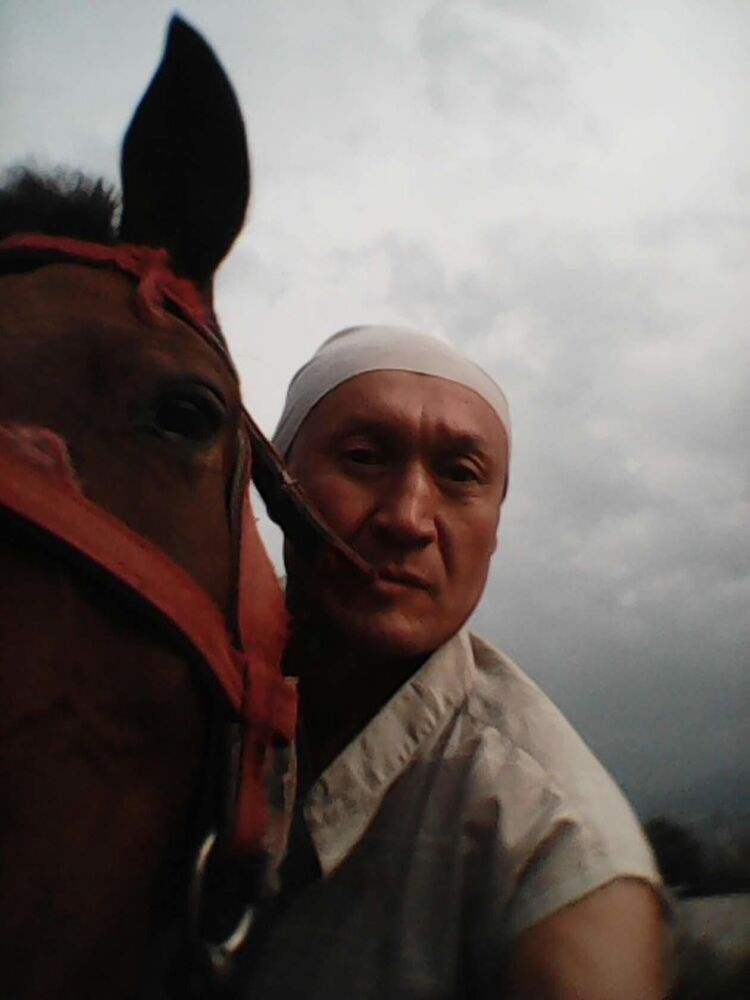  29210950  Alisher, 55 ,    