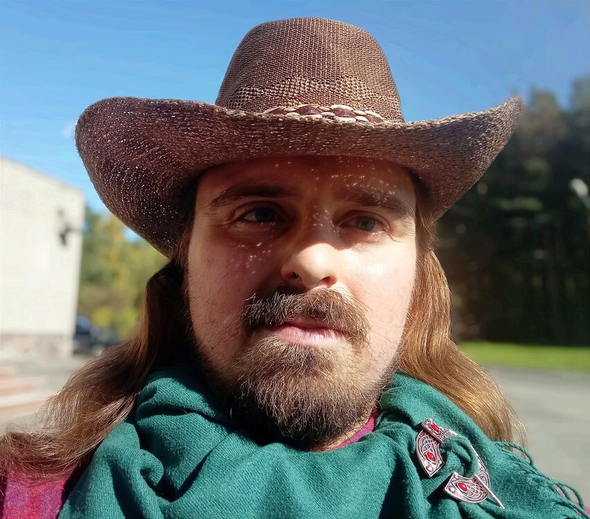 ���� 36773700 ������� Elmo, 34 ����, ���� ���������� � �����������