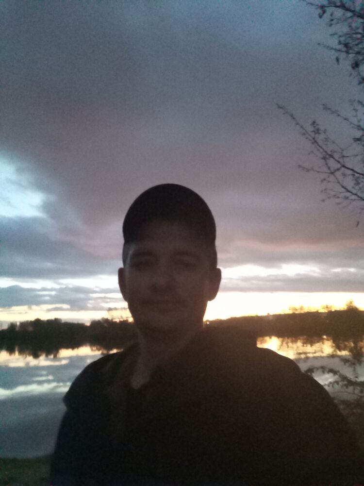  ,   Pavel, 35 ,     , c 