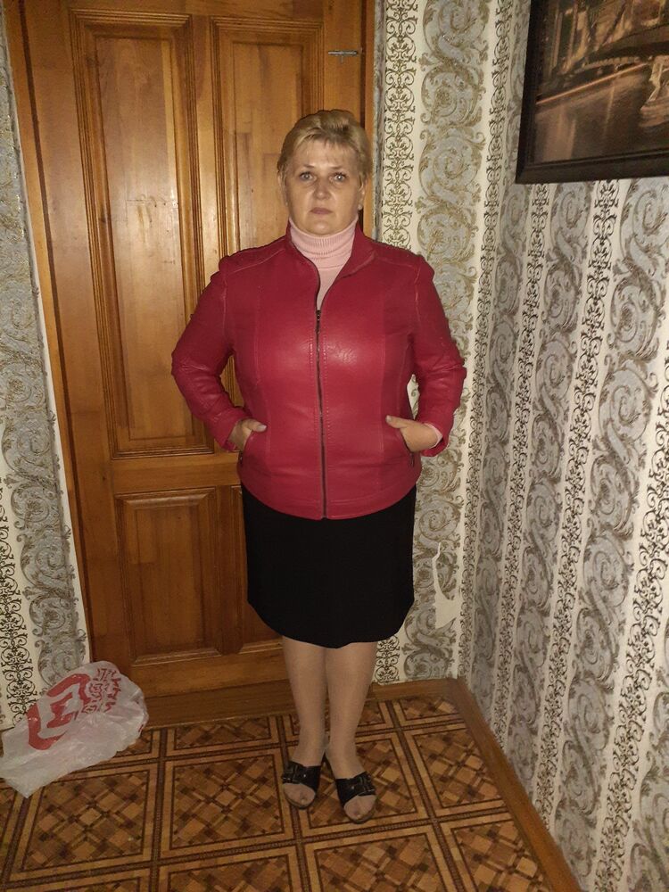  25189460  Lyudmila, 53 ,    