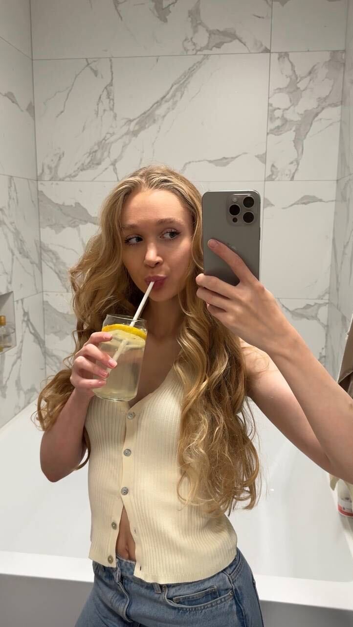  -,   , 24 ,     , c 