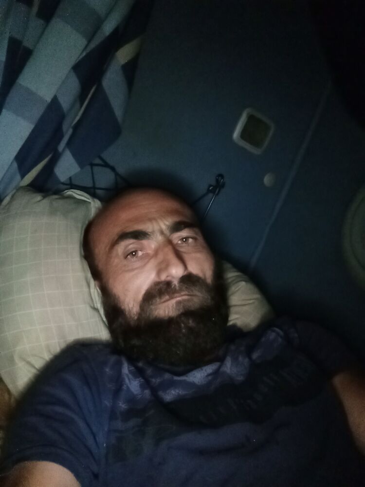  27156380  , 44 ,    