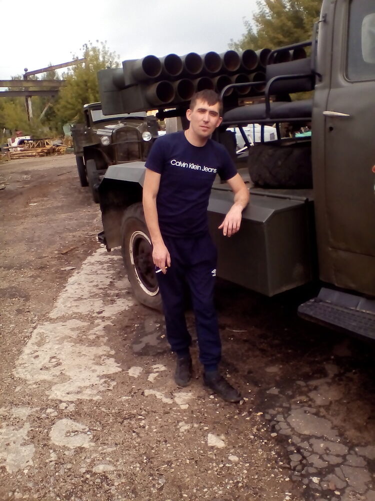 ���� 10421470 ������� �����, 42 ����, ���� ���������� � ������