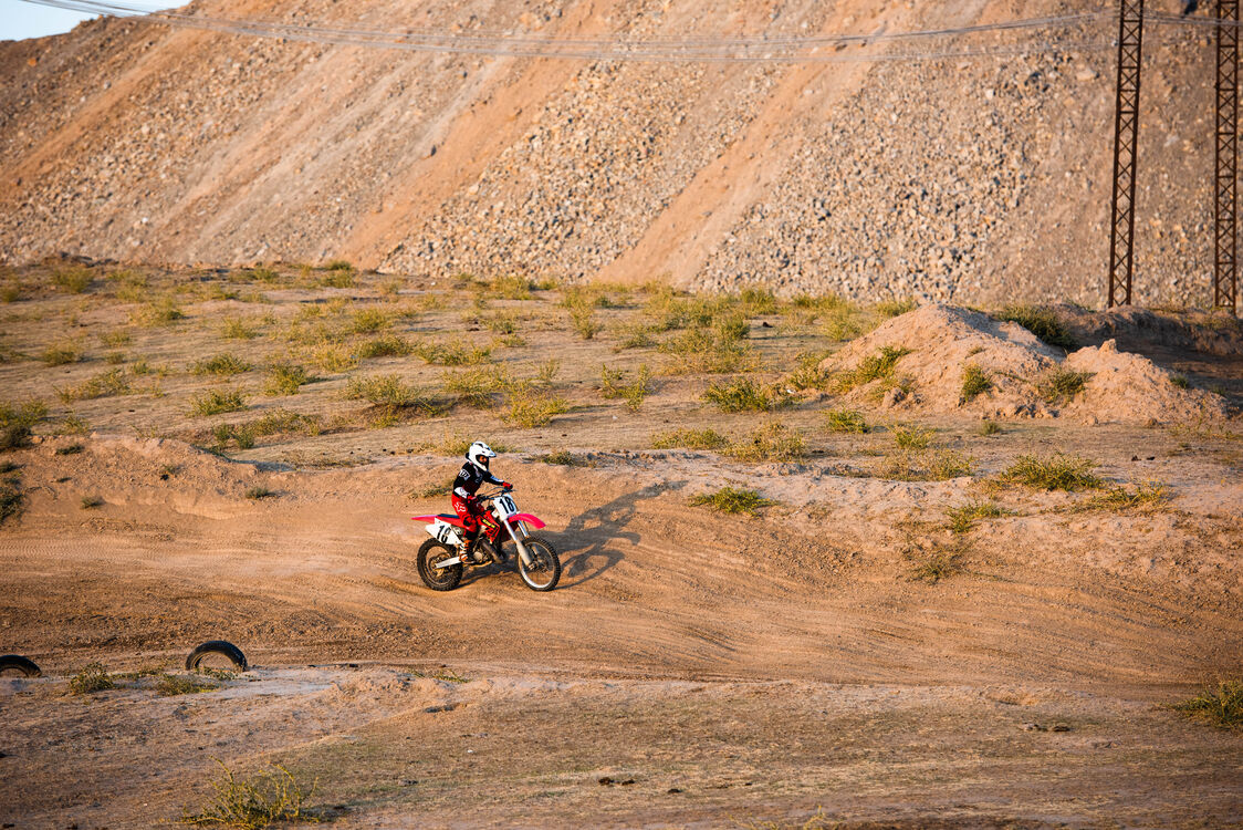 ���� 30886600 ������� Elena, 40 ���, ���� ���������� � �����-����������