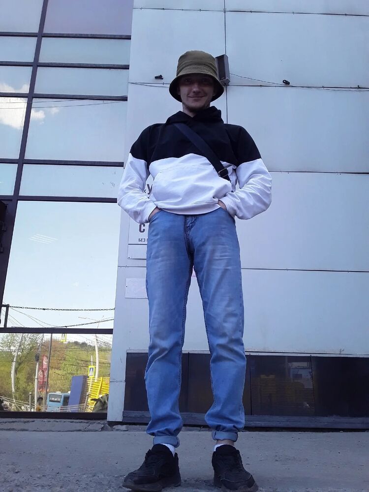  48789530  Aleksey, 29 ,    