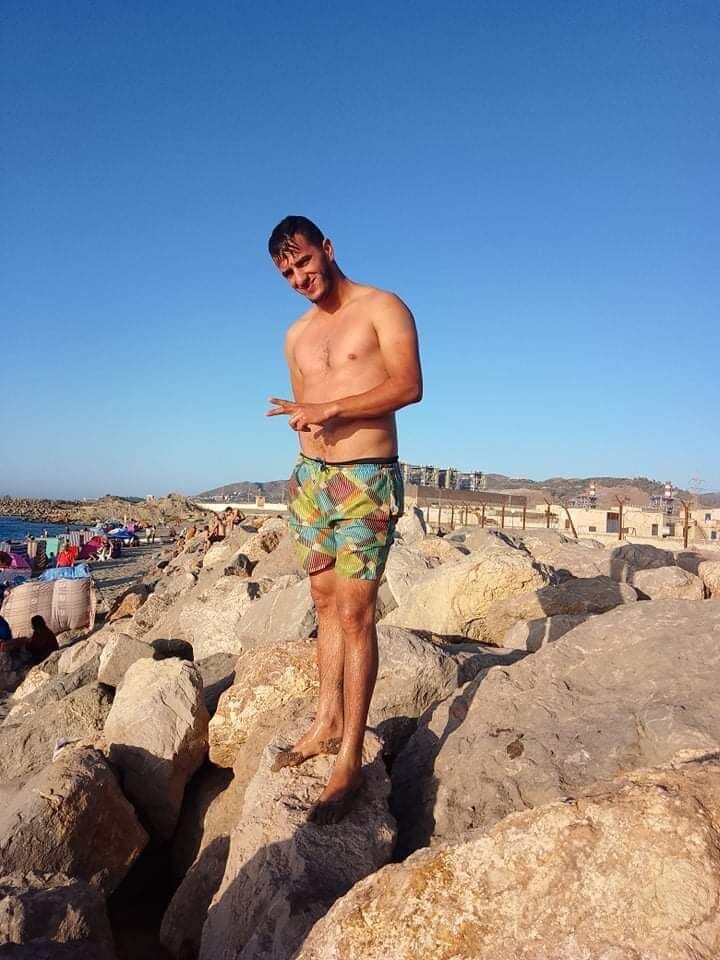  54090580  , 32 ,    -