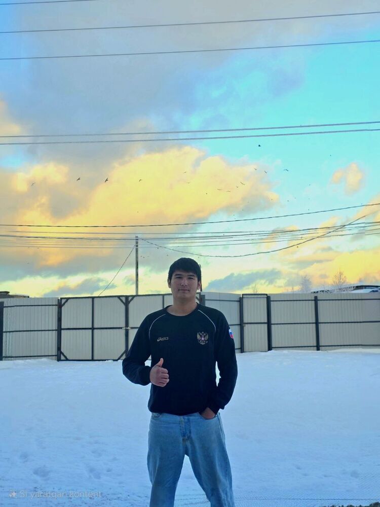  52515140  Fayzulla, 18 ,    