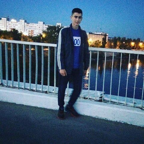  9953950  Andrei, 26 ,    