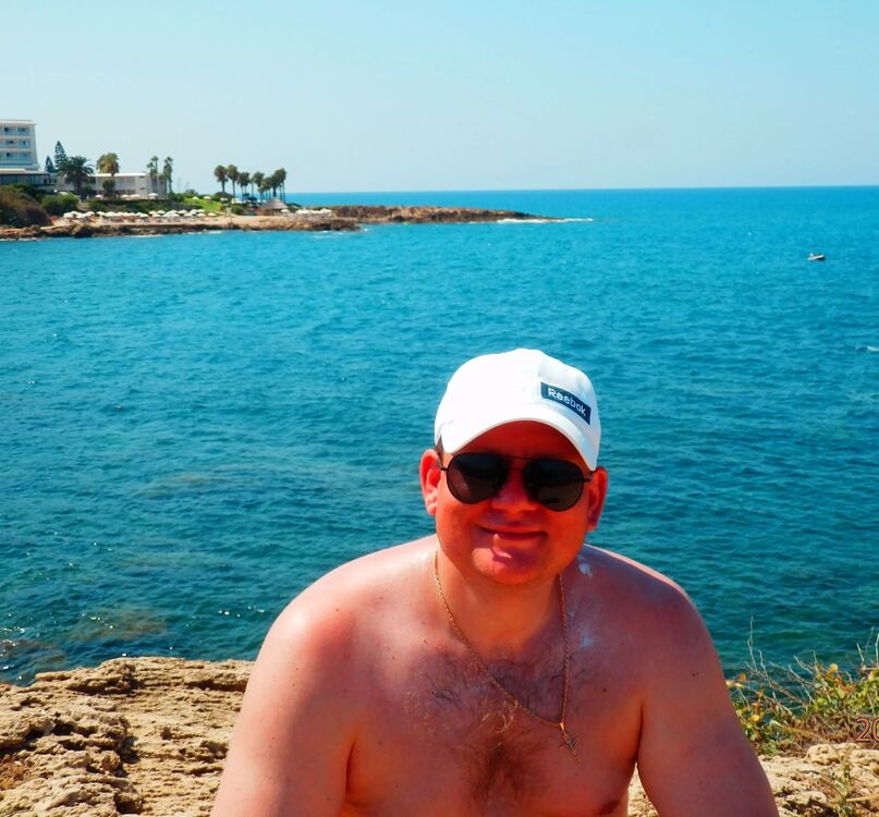  ,   Sergey, 49 ,   ,   , 