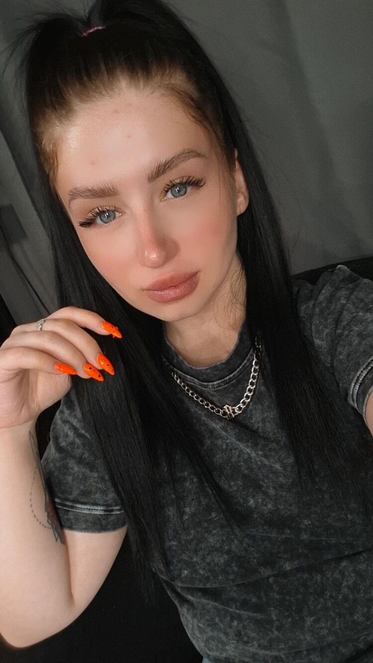  48015640  Olesya, 29 ,    