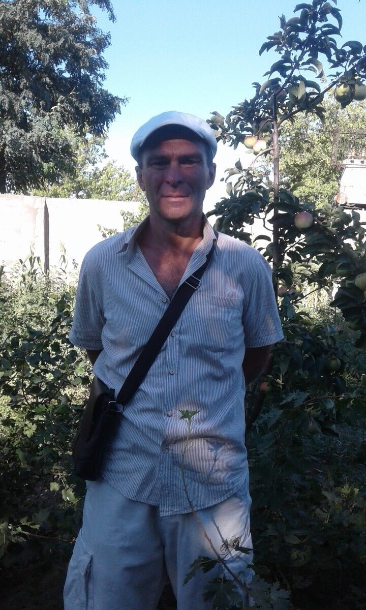  17514920  Arkady, 58 ,    