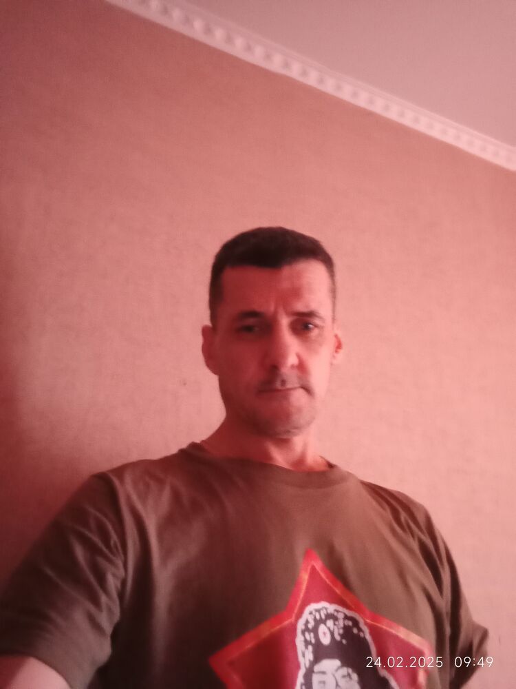  52763960  , 49 ,    