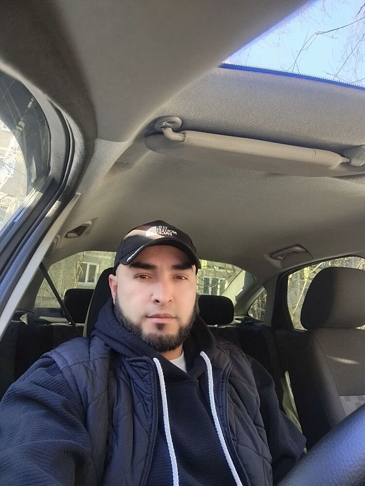  49569160  , 33 ,    