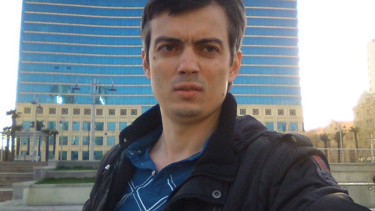  ,   Zaur, 41 ,   ,   , c 
