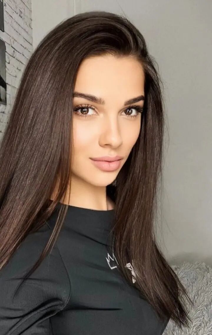  ,   Olga, 32 ,   ,   