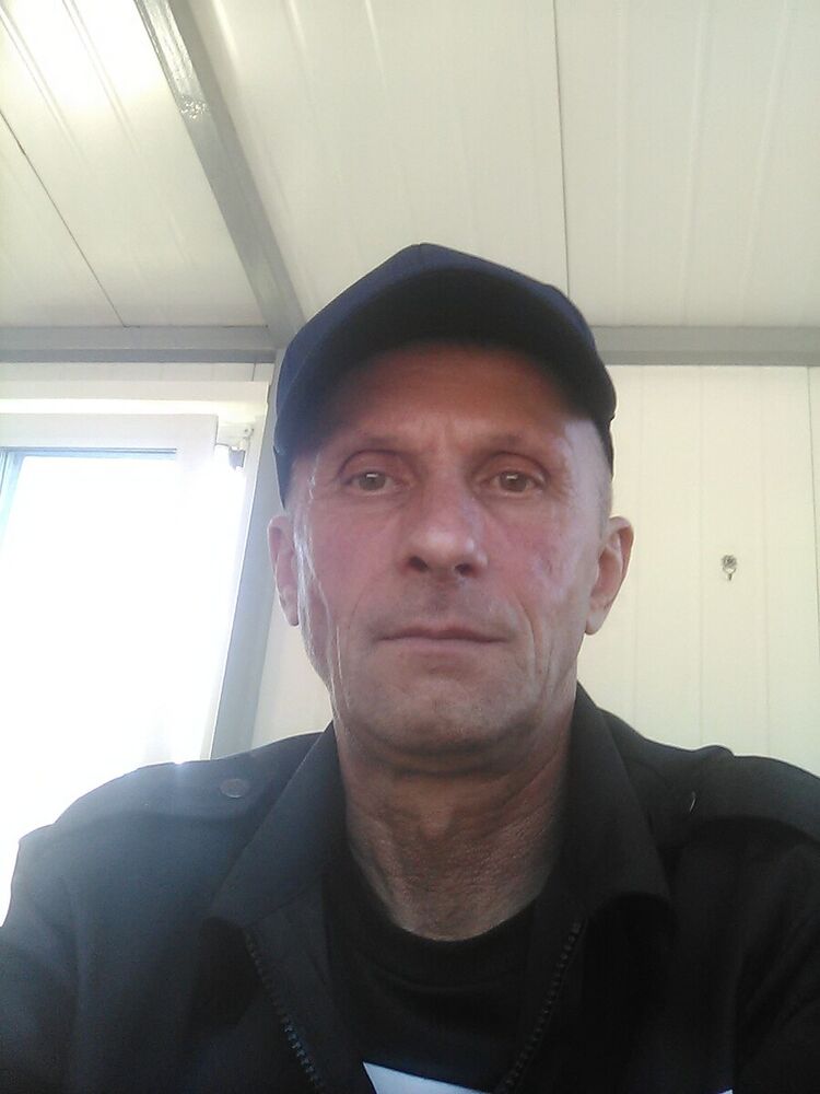  20893070  , 60 ,    