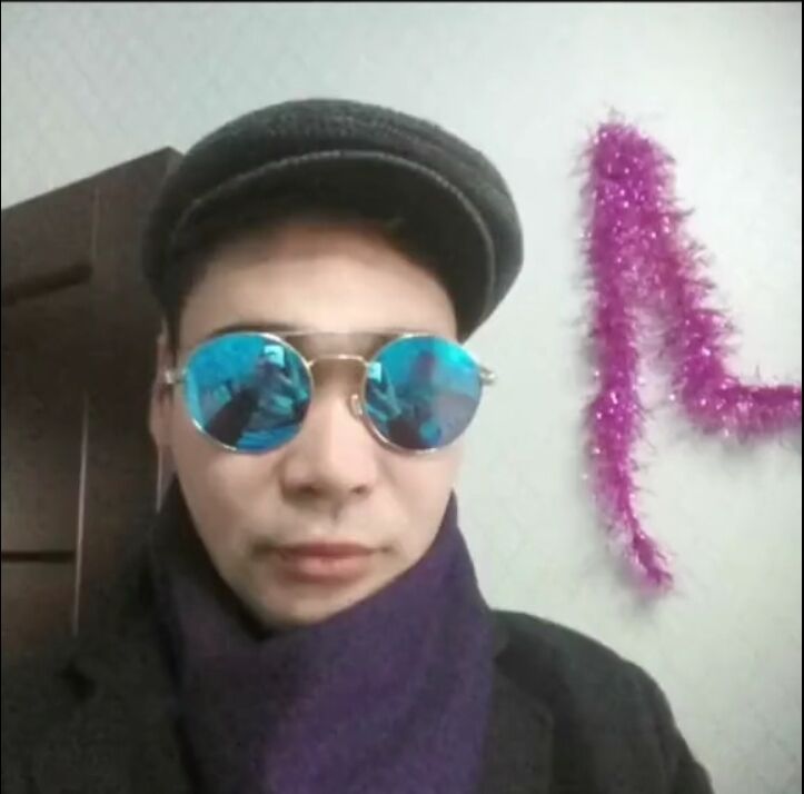  48075560  , 32 ,    