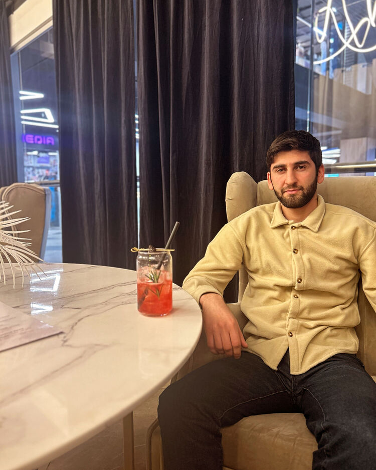  41974420  , 26 ,    -