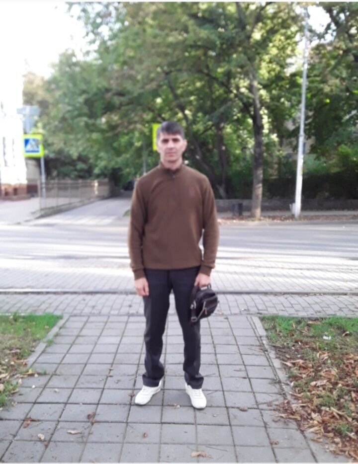  44415490  , 51 ,    