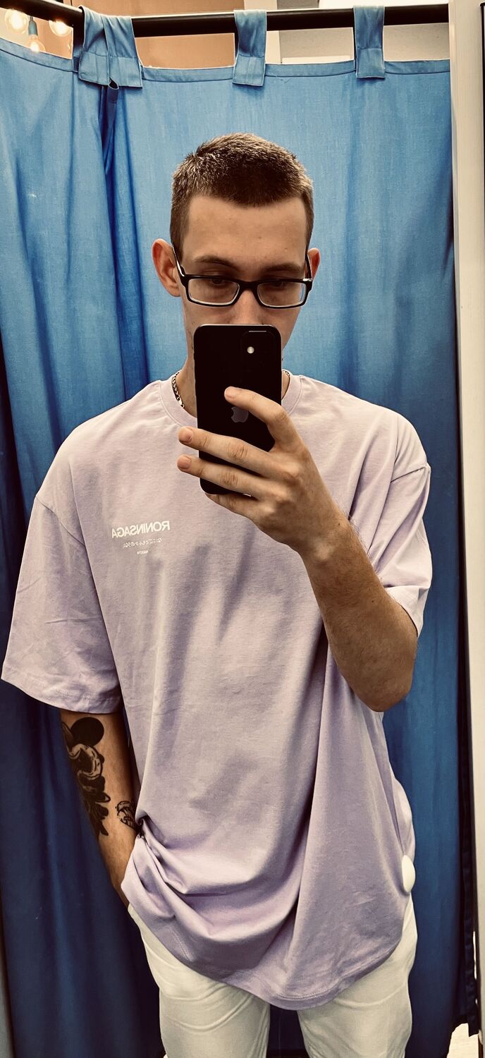  49512230  , 21 ,    