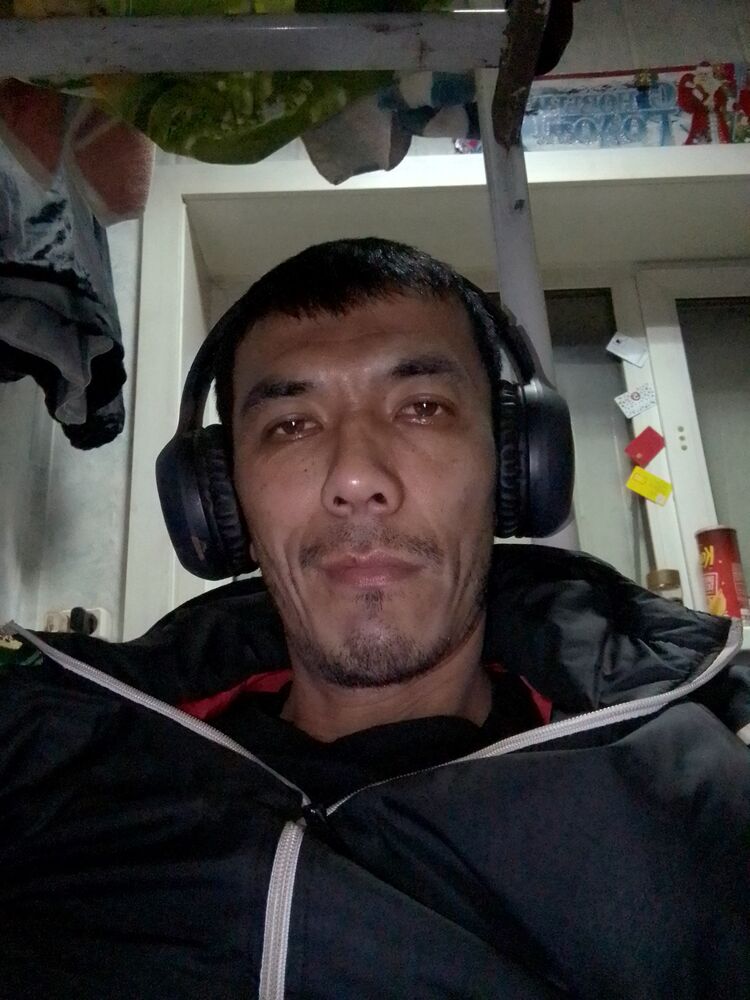  ,   Ravshan, 35 ,   ,   