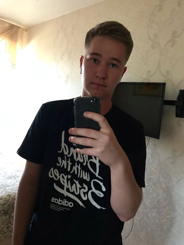  34949430  , 22 ,    