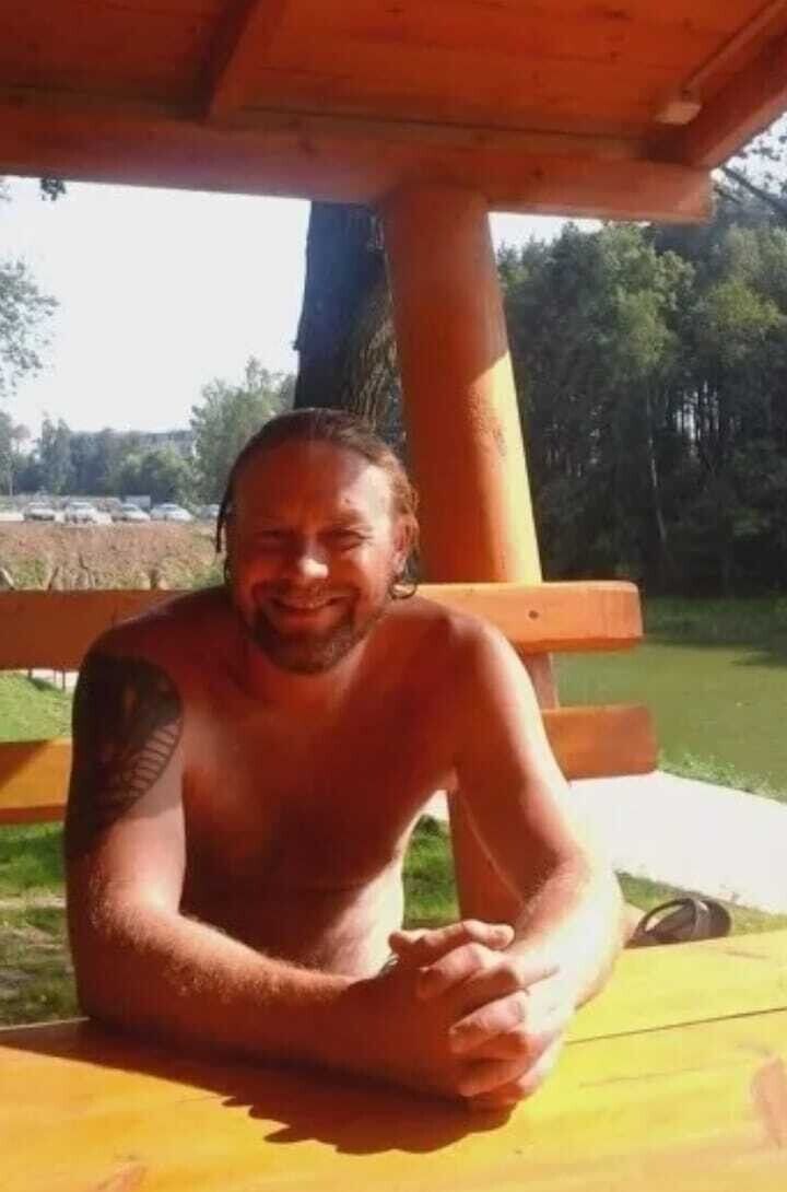  22251760  , 46 ,    