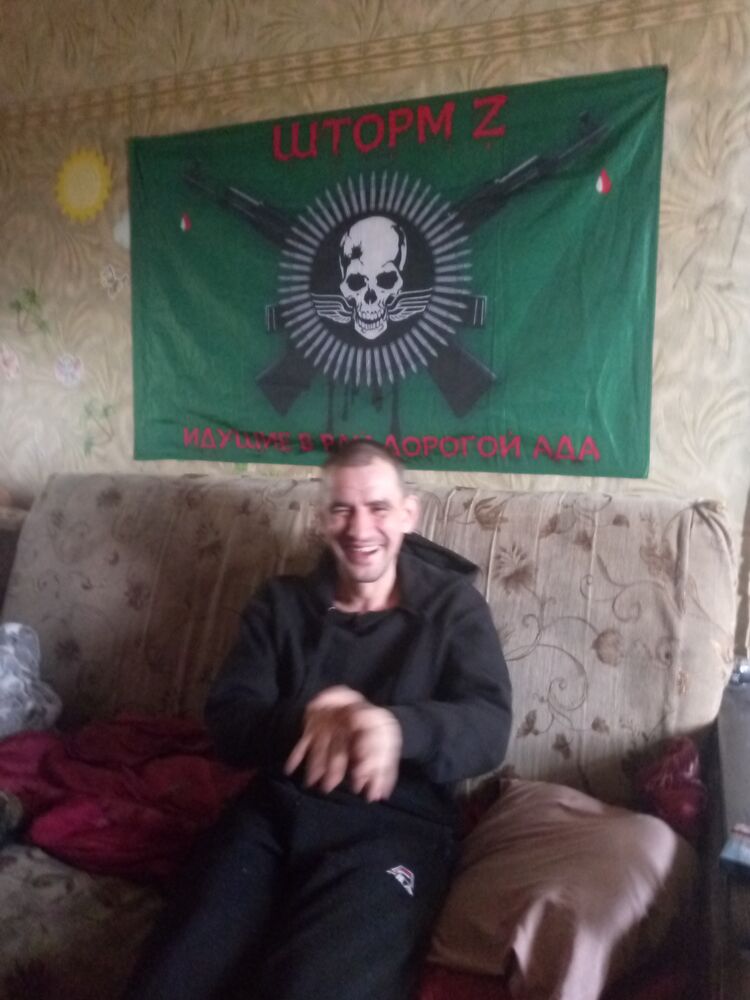  41360010  , 37 ,    