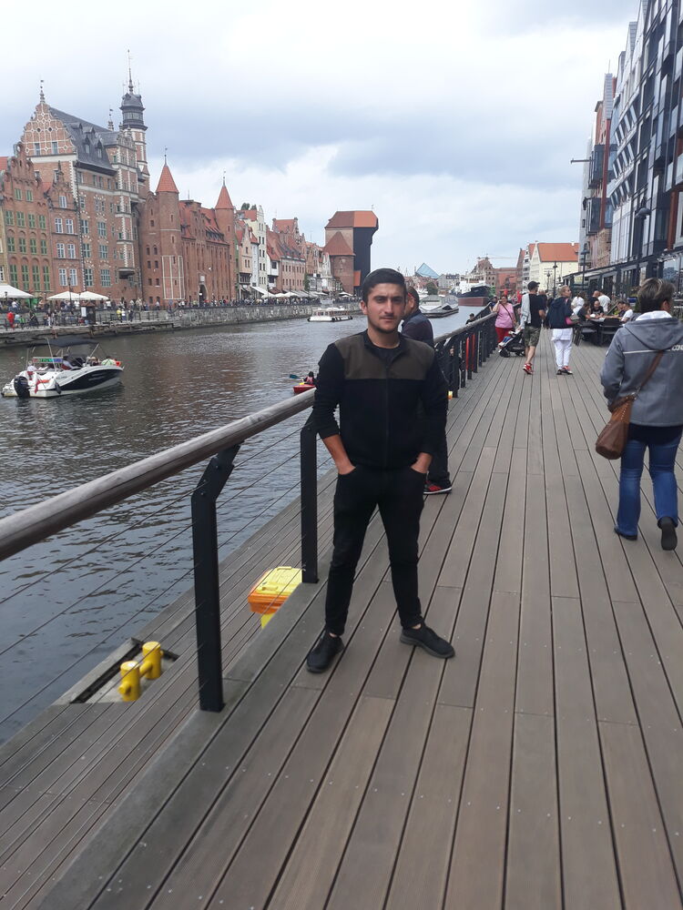  36529970  Renat, 31 ,    Warszawa