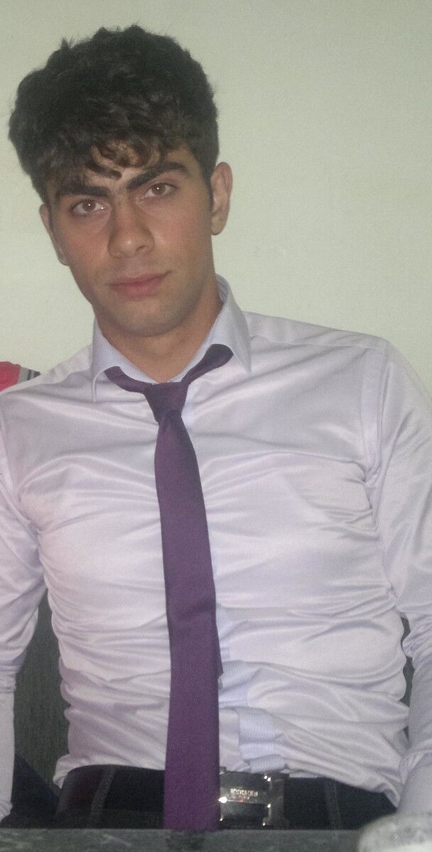  4622230  Armen, 34 ,    