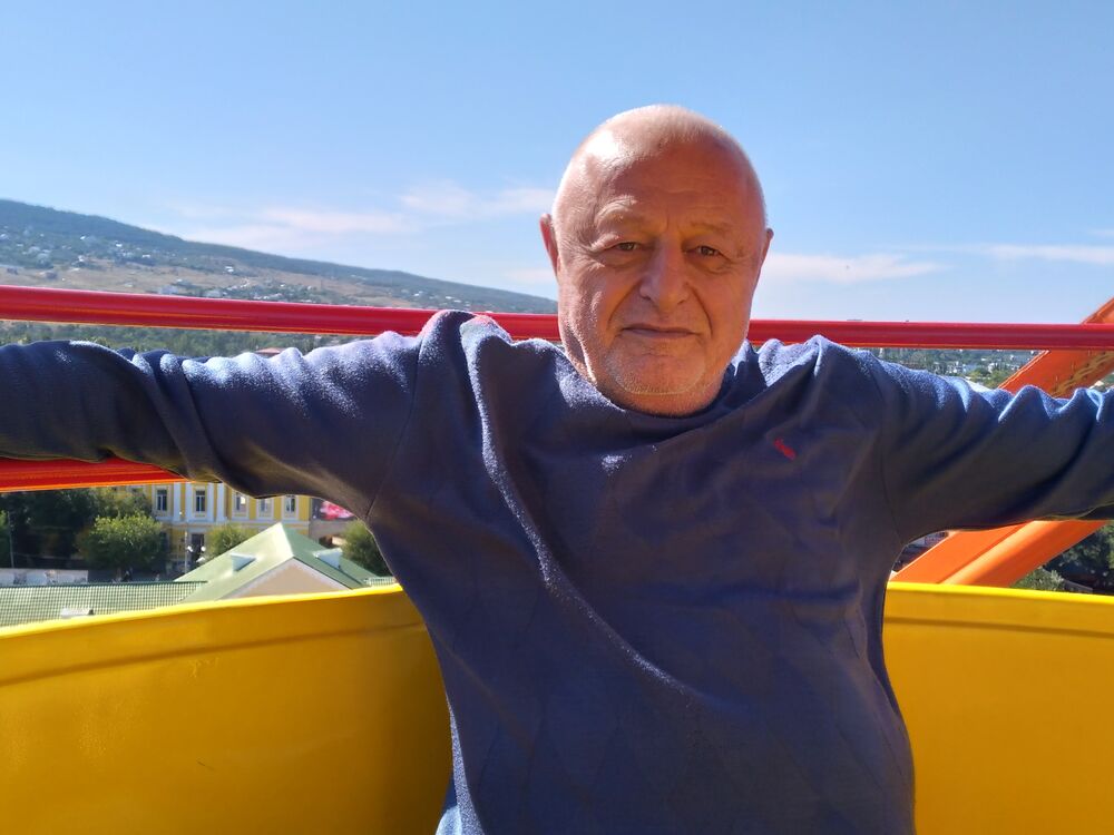  ,   Aleksander, 71 ,   c 