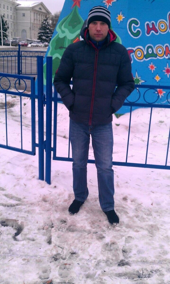  ,   Aleksand, 40 ,  