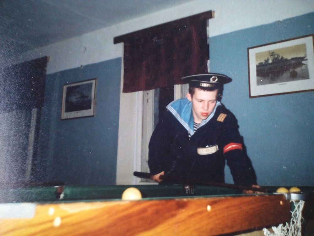  ,   Nikolay, 37 ,   ,   , c , 