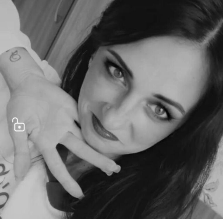 ���� 24584650 ������� �����, 42 ����, ���� ���������� � ������������