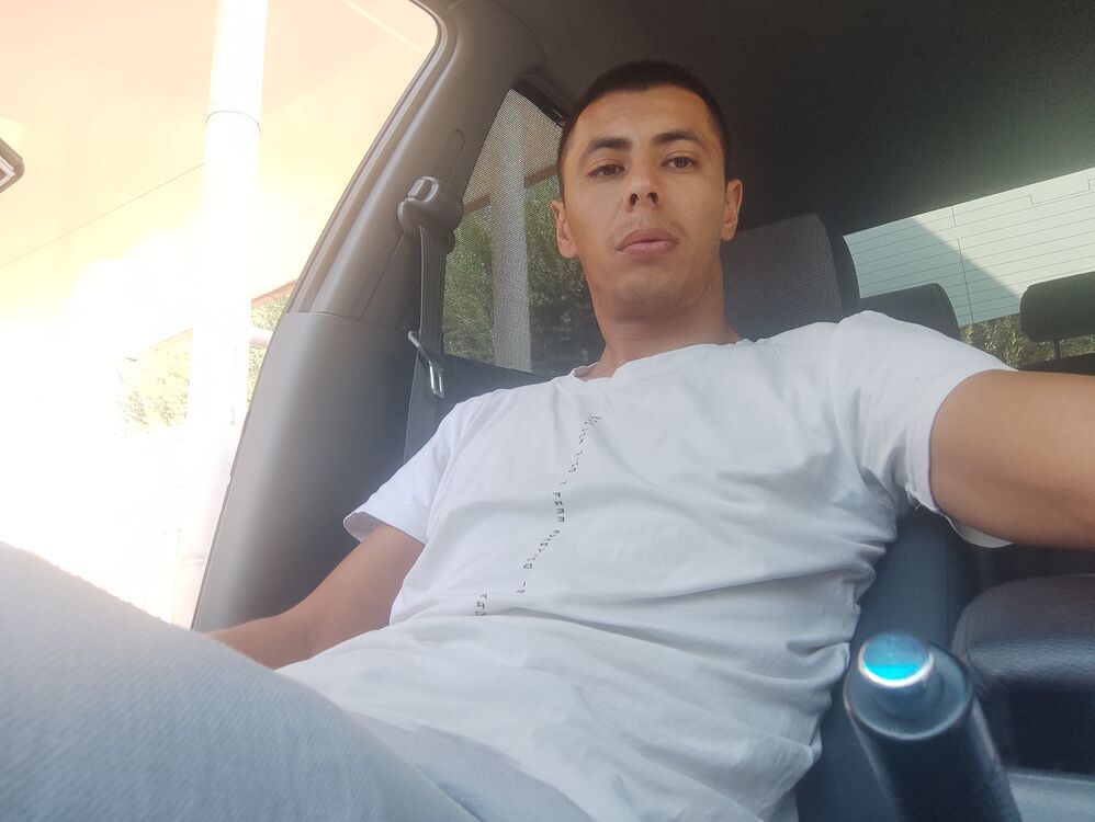 ���� 24112210 ������� Shuxrat, 32 ����, ���� ���������� � ��������