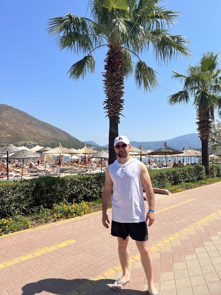  35799580  Elmar, 30 ,    