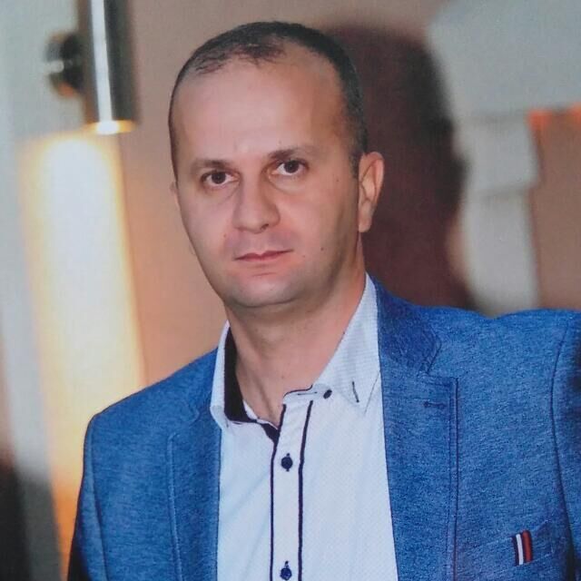 50689030  Bojan, 43 ,    