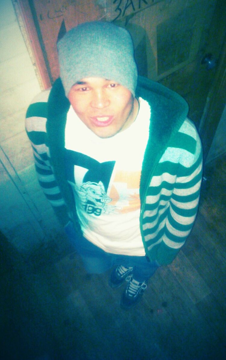  6643850  Abbos, 35 ,    