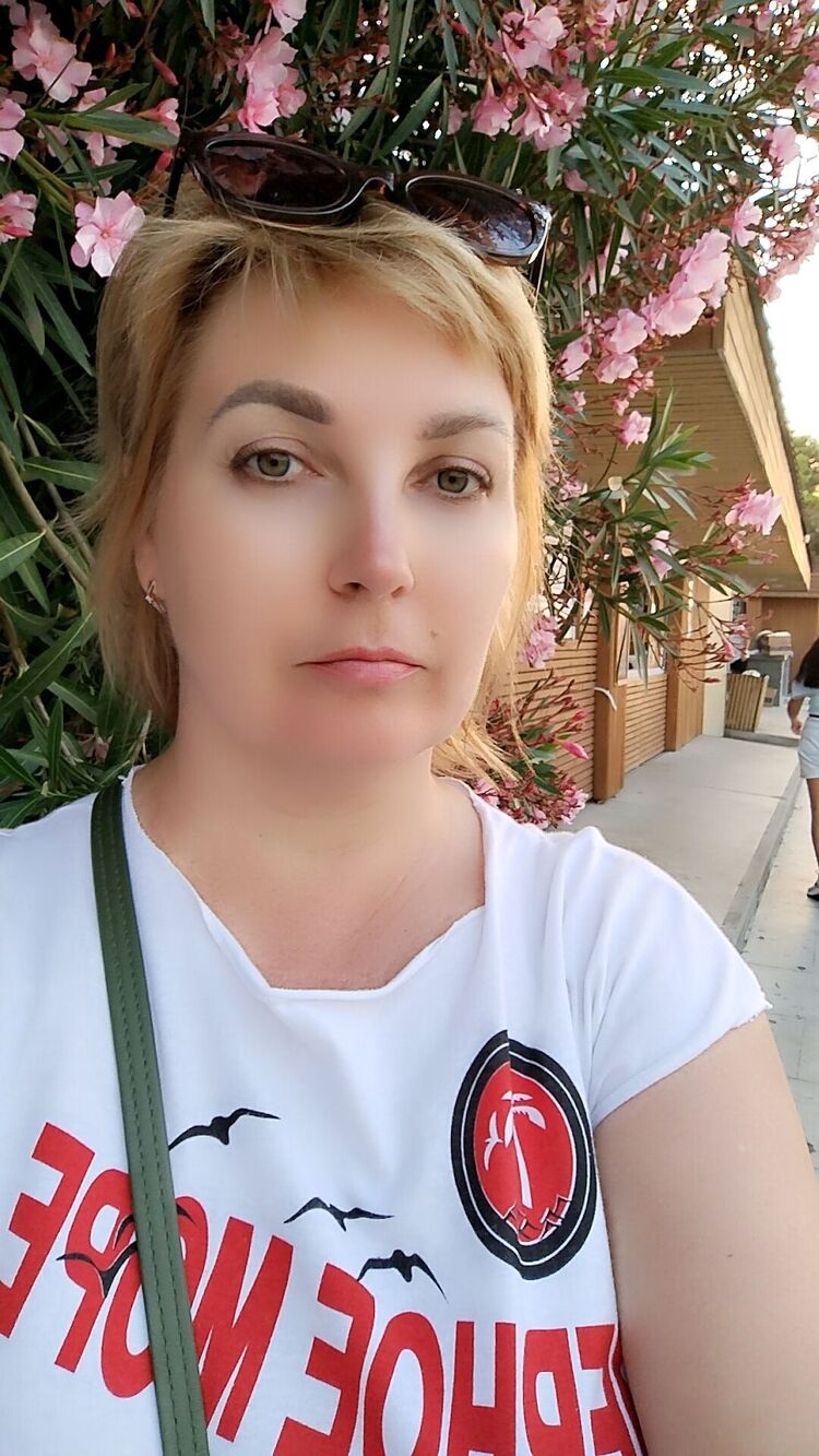  53981060  , 52 ,    --