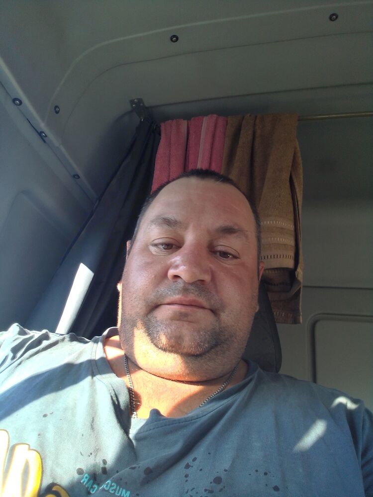  28262780  , 42 ,    