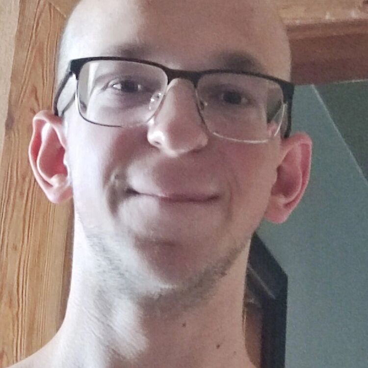  31838410  , 21 ,    