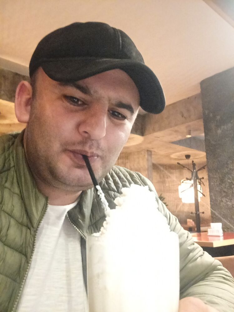  34622960  Khurshid, 35 ,    