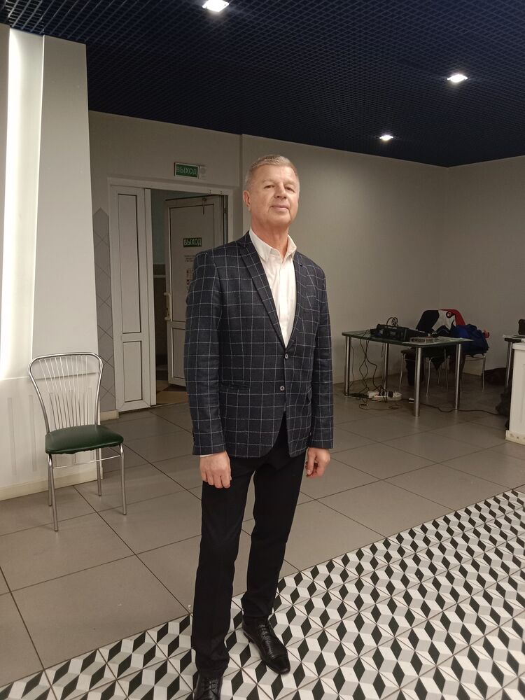 ���� 56102390 ������� ����, 53 ����, ���� ���������� � ������