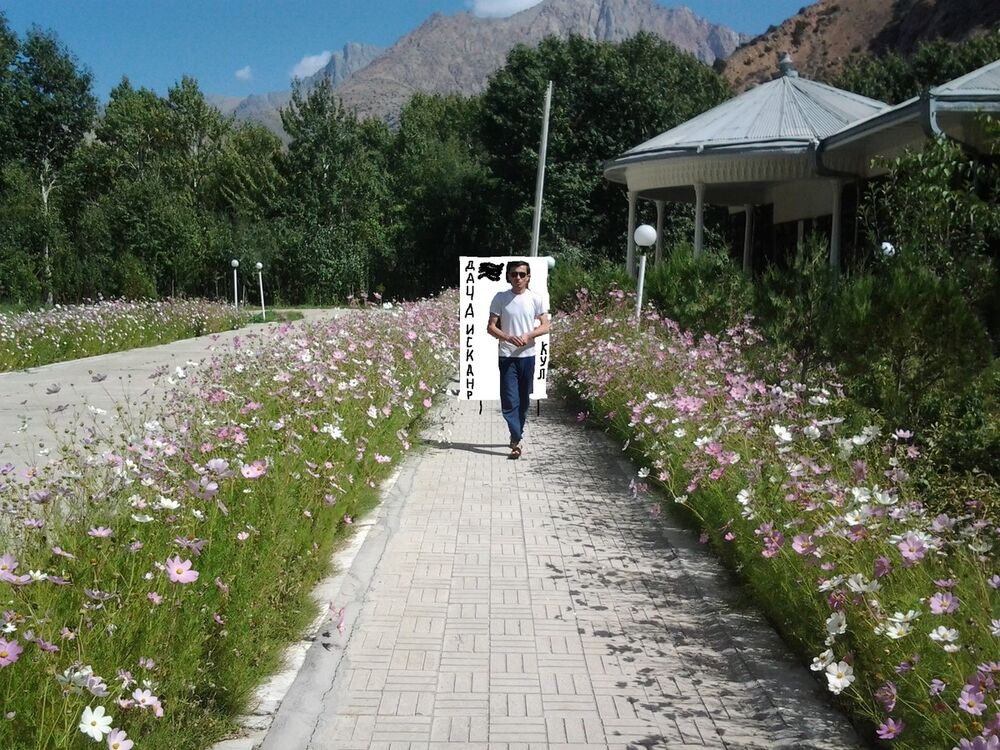  5528800  Safarbek, 38 ,    