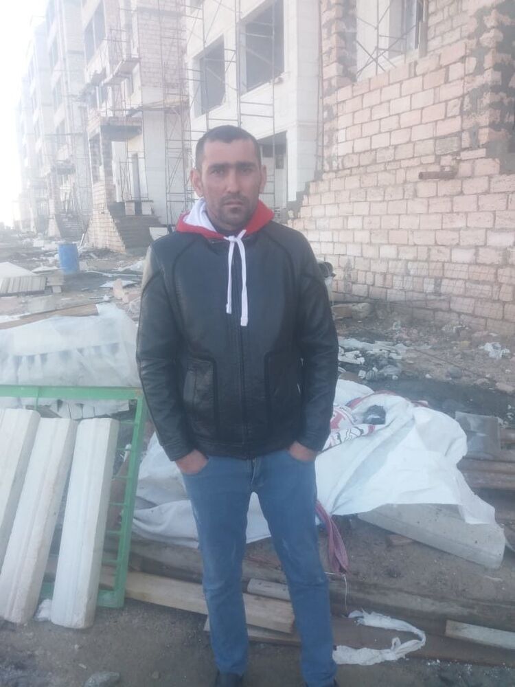  ,   Ali, 39 ,   ,   , c 